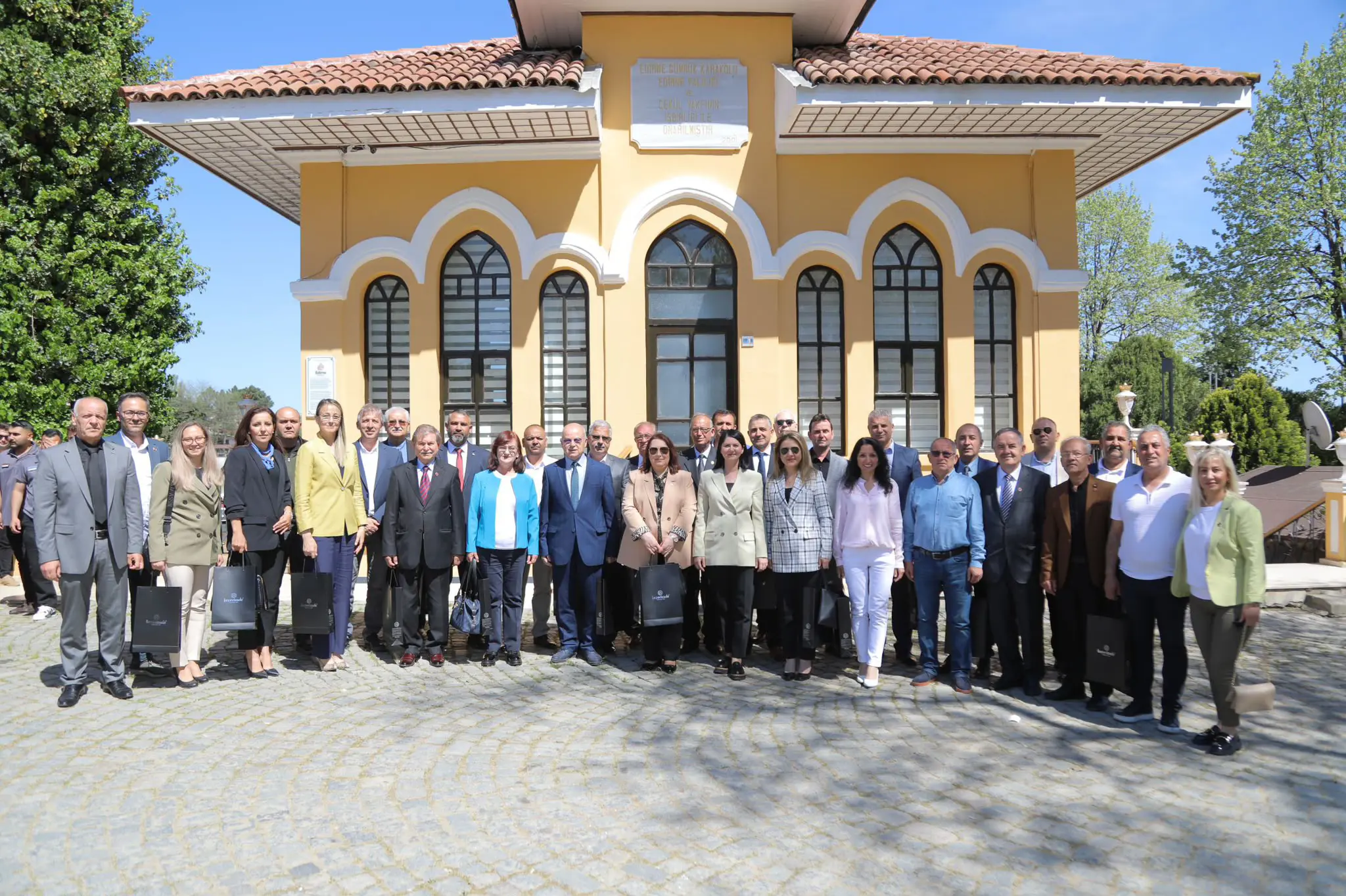 Başkan Gencan'dan 19 Ekim Muhtarlar Günü Mesajı