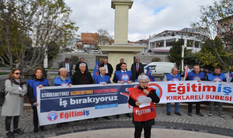 YÖNETİCİLERİN RİYAKARCA ÖVGÜLERİNİ DEĞİL, HAKLARIMIZI İSTİYORUZ; ALACAĞIZ