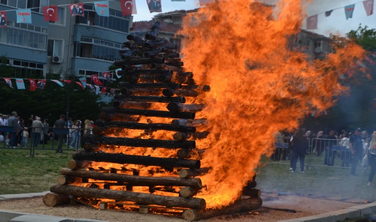 KIRKLARELİ 31. KARAGÖZ KÜLTÜR SANAT VE KAKAVA FESTİVALİ BAŞLADI
