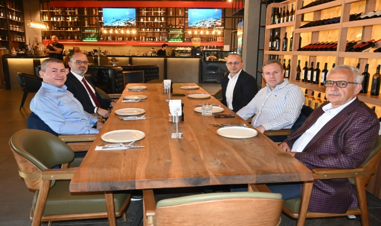 Kırklareli OSB Yönetim Kurulu, Kırklareli TSO Başkanı Soner Ilık’a “Hayırlı Olsun” Ziyaretinde Bulundu