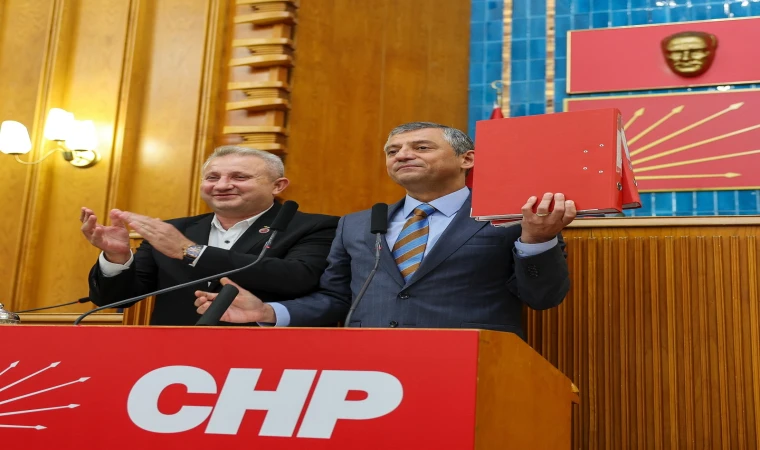 ACAR ÖZEL'İN DAVETİ ÜZERİNE GRUP TOPLANTISINA KATILDI