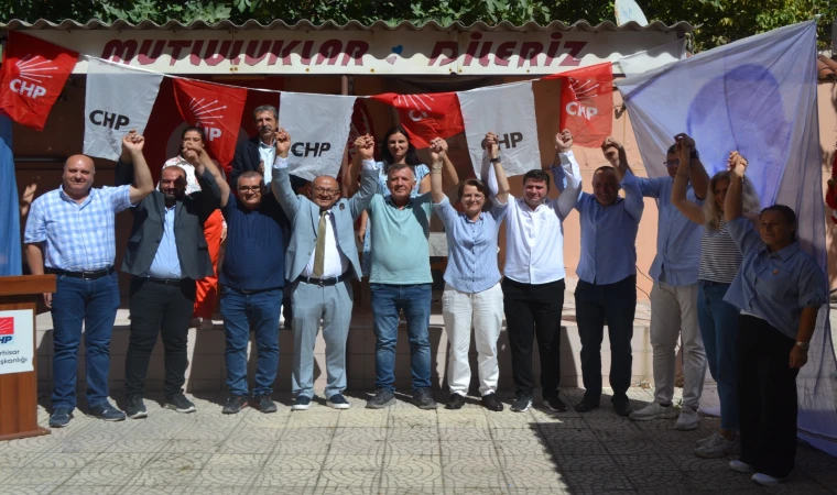 CHP’de İlk İlçe Kongresi Pınarhisar İlçesinde Yapıldı: Av.İsmail Hakkı Kurt Yeniden Başkan Seçildi