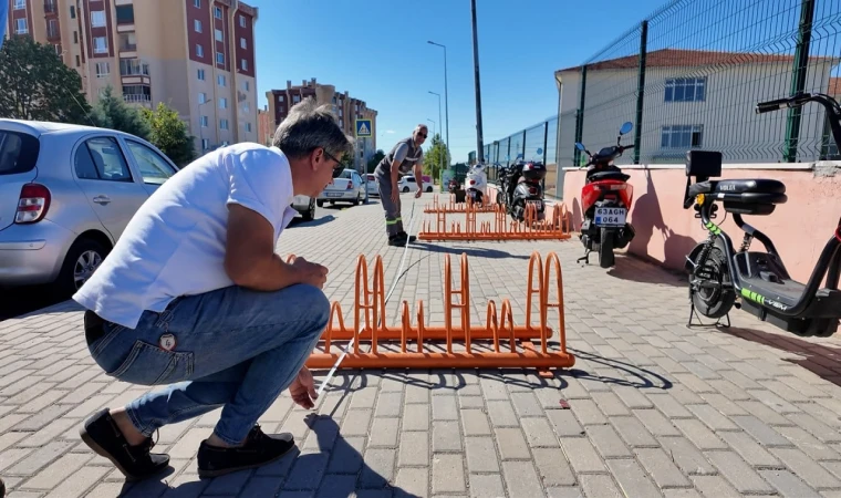 Yeni bisiklet park istasyonları konumlandırılıyor