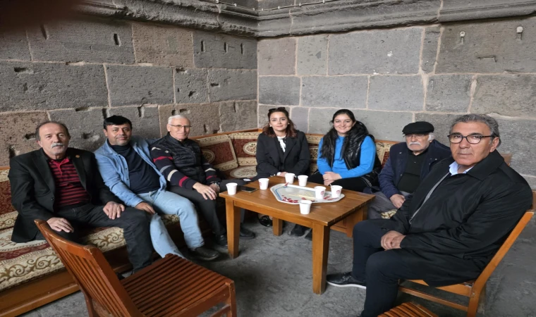 Kayseri Şair ve Yazarlarından KIRKSEDER Başkanı Alaeddin İKİCAN’a Sıcak İlgi