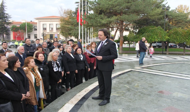 TERZİ: ATATÜRK'Ü SEVMEK, CUMHURİYETE SAHİP ÇIKMAKTIR.