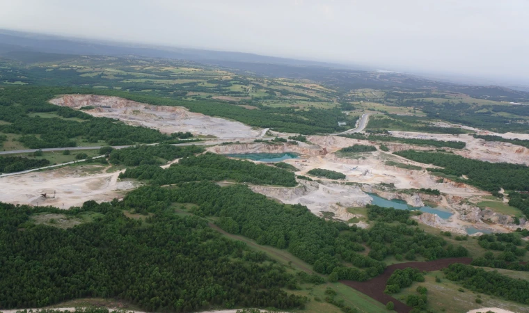 5 Aralık, Sessiz dostumuz, Sadık yarimiz Toprak ana’nın günü.