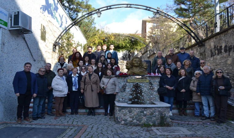 İYİ Kİ DOĞDUN TÜRKAN SAYLAN!