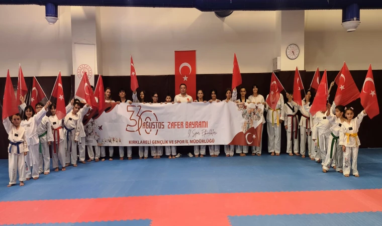 30 Ağustos Zafer Bayramı’nda Anlamlı Taekwondo Etkinliği