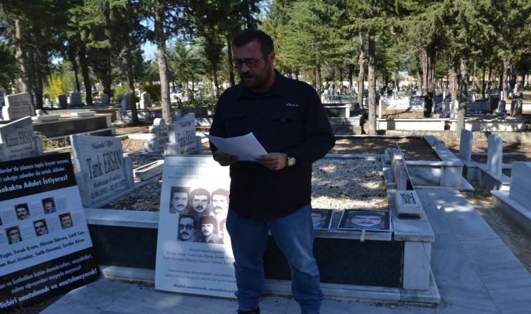 FARUK ERSAN VE KIRKLARELİ'Lİ FEVZİ AZIRCI MEZARLARI BAŞINDA ANILDI.