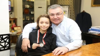 Tenisin Birinci Çocuğu Toprak Selçuk’tan Kesimoğlu’na Ziyaret