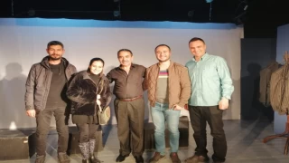 Mahzuni Şerif tiyatro sahnesinde Kırklareli'lerle buluştu