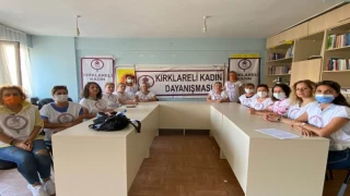 "UYARIYORUZ , SES YÜKSELTİYORUZ , ÇOCUKLARIN ÇIKARAMADIĞI SES OLUYORUZ , SUSMUYORUZ"