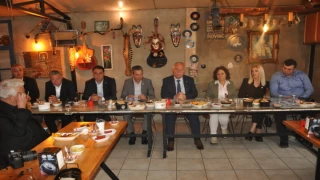 ÖZKAN BASINLA KAHVALTIDA BULUŞTU
