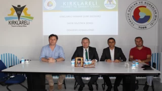 ILIK VE ÖZSAN ŞUBE MÜDÜRÜ ŞENOL'U AĞIRLADI