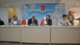 CHP ÇARŞAMBA TOPLANTISINDA GENÇLER ÖNE ÇIKTI