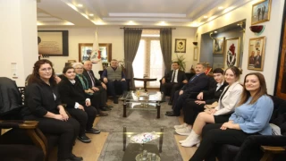 GİRİŞİMCİLER KURULU 'NDAN BAŞKAN KESİMOĞLU'NA ZİYARET