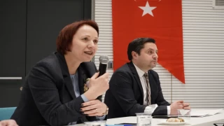 8 MART İÇİN TOPLANDILAR