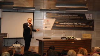 “Cumhuriyetin 100. Yılında Yeniden Atatürk Cumhuriyeti” konulu söyleşi güne damgasını vurdu