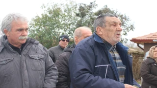 KÖYLÜLERDEN TOPLULAŞTIRMA TEPKİSİ