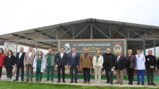 Kesimoğlu "Bu Dünya'da Tek Başımıza Yaşamıyoruz"