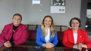 Nazlıaka, Kırklareli'nde kadınlarla bir araya geldi