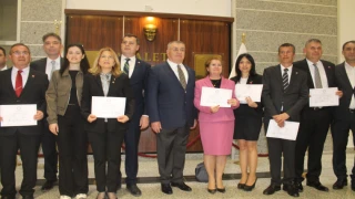 CHP DE SECİLEN ÜYELER MAZBATALARINI ALDI