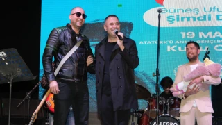 Bulut, Millet Bahçesi’nde gençlere seslendi;