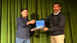 KLÜ Hızla Geleceğe;Otomotiv Lojistiği ve Yeni Yaklaşımlar" konferansına Yoğun İlgi