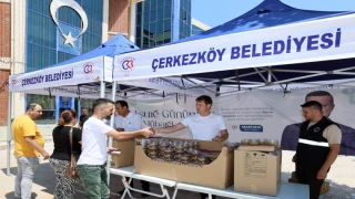 ÇERKEZKÖY BELEDİYESİ AŞURE İKRAM ETTİ