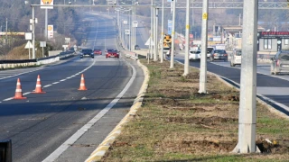 D-100’de kapsamlı peyzaj çalışması başladı
