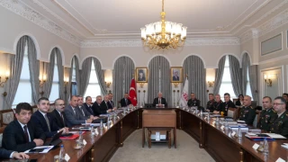 Vali Turan, İstanbul’da gerçekleştirilen Düzensiz Göçle Mücadele Toplantısına katıldı…