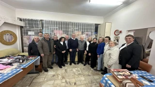 İYİ Parti'den Kanser Savaş Derneğine Ziyaret