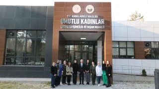 Vali Turan, Umutlu Kadınlar Sosyal Girişimcilik ve Yaşam Merkezine ziyarette bulundu…