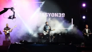 19 Mayıs Atatürk’ü Anma, Gençlik ve Spor Bayramı’nın coşkusu, belediyemizin düzenlediği Gençlik Haftası konserleri ile taçlandı.