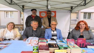 KIRKSEDER, KIRKLARELİ KİTAP FUARINDA GÖZ DOLDURDU.