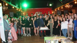 Kırklareli Final Akademi Anadolu Lisesi'nde Coşkulu Mezuniyet Töreni