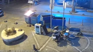 Konteyneri yakanlar kameraya yakalandı!