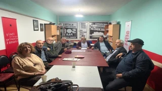 SOL PARTİ: MUHALEFET YOLUNDA İLERİ!