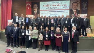 KIRKSEDER, BURSA’DA DÜZENLENEN AYŞAD 17. ULUSLARARASI ŞİİR FESTİVALİNE RENK KATTI