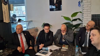 BABAESKİ'DE YEREL YAZARLARIN ŞİİR DİNLETİSİ YAPILDI