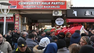 Mutlu, son yolculuğuna törenle uğurlandı...