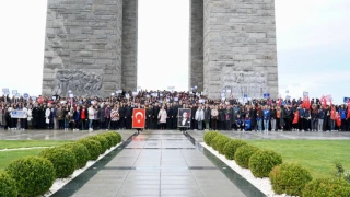 Çağdaş Gençlik 17. Geleneksel Şehitler Abidesi Çanakkale buluşması gerçekleştirildi