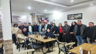 *İYİ Parti Kırklareli Merkez İlçe Başkanlığı'ndan Üniversite Öğrencilerine İftar Yemeği*