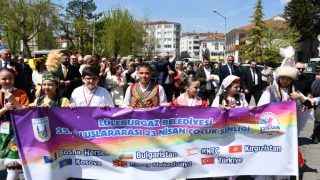 Lüleburgaz 35’inci Uluslararası 23 Nisan Çocuk Şenliği başladı