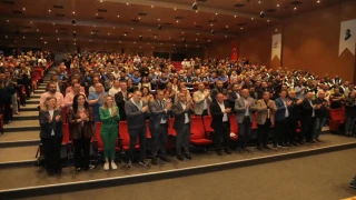 BAŞKAN FİLİZ GENCAN BELEDİYE PERSONELİYLE BAYRAMLAŞTI: “KIRILDIĞIMIZI DÜŞÜNDÜKLERİ YERDEN DAHA GÜÇLÜ ÇIKIYORUZ