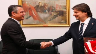 Akademisyen Ali Çakır CHP'den İstifa Ederek Yeni Parti Hareketine Katıldı