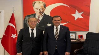 CEBELLİ’DEN BAŞKAN ÖZALP’E NEZAKET ZİYARETİ