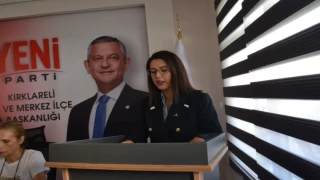 YENİ PARTİ MERKEZ İLÇE BAŞKANLIĞINA KADIN ADAY: “YENİ BİR SİYASET ANLAYIŞI KURMAYA GELİYORUZ”